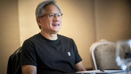 黄仁勋抛售英伟达股票，是财富规划，还是市场信号