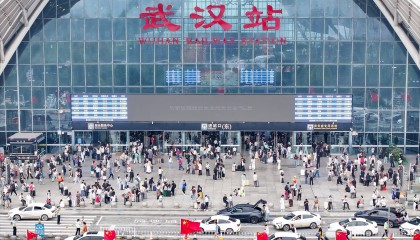 美媒：“中国的‘超级黄金周’开了个好头”