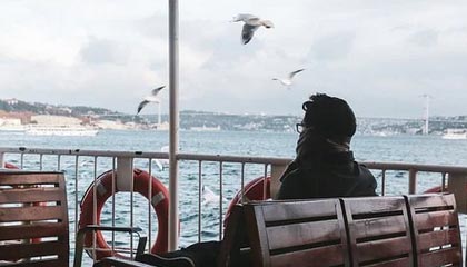 九丰能源调整2024年限制性股票回购价及股票期权行权价