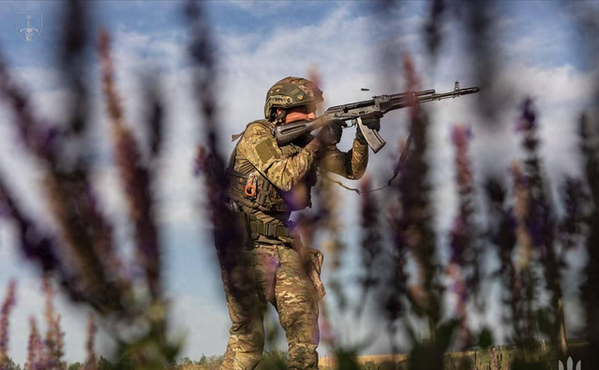 普京这次不再害怕北约动武,俄方传来最新消息:英军已有超1000人阵亡