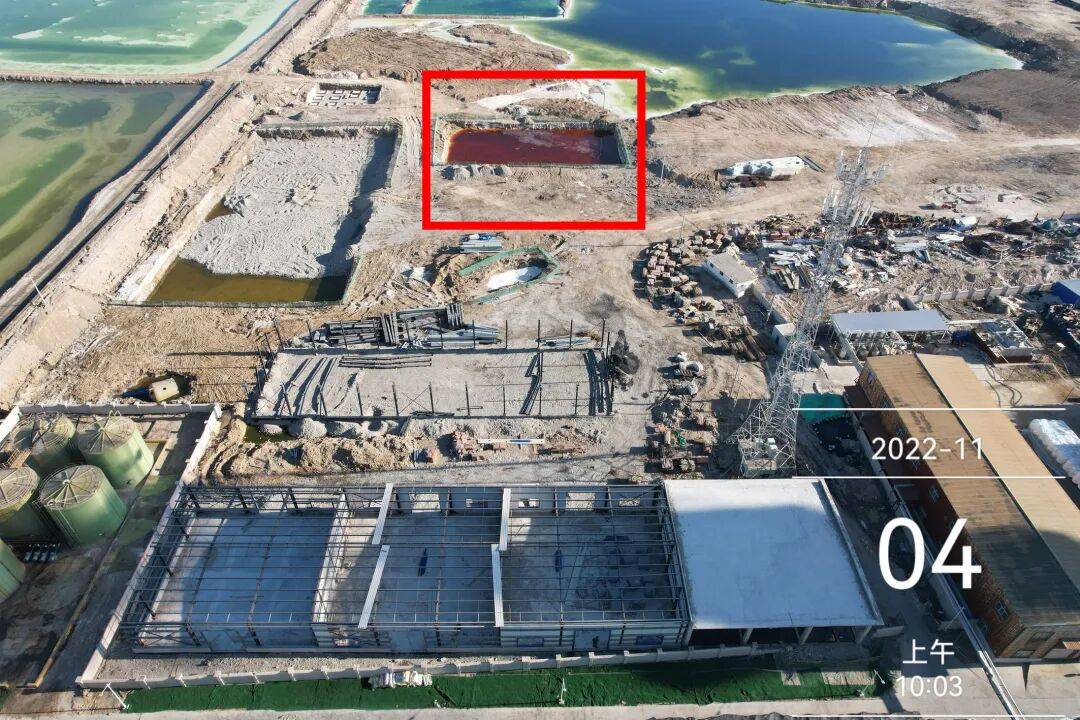 无视中央环保督察,青海一“矿霸”非法填埋大量工业危险废物,约2000亩水域90%已经消失