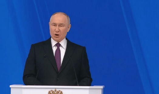 同意与普京见面了?六国向俄罗斯派兵,泽连斯基的态度终于变了,中方行动结束!