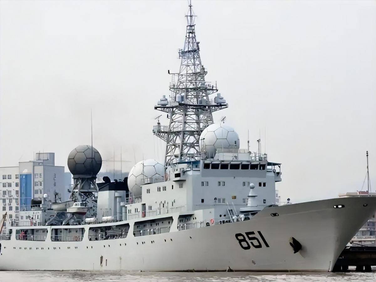 美论坛:明明中国的815侦察船没有武器,为什么没有海盗抢劫它?