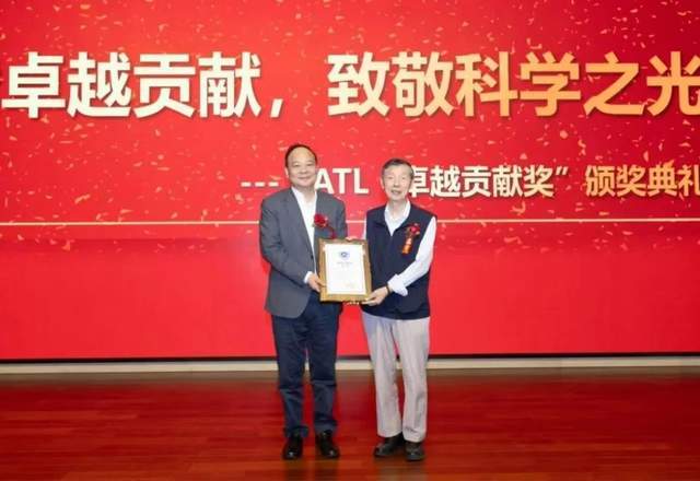 宁德时代:不是“宁王”,而是“您的时代”