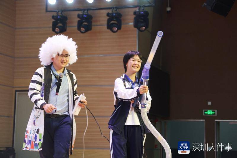 前沿科技进校园,深外龙华高中部举办科技周活动