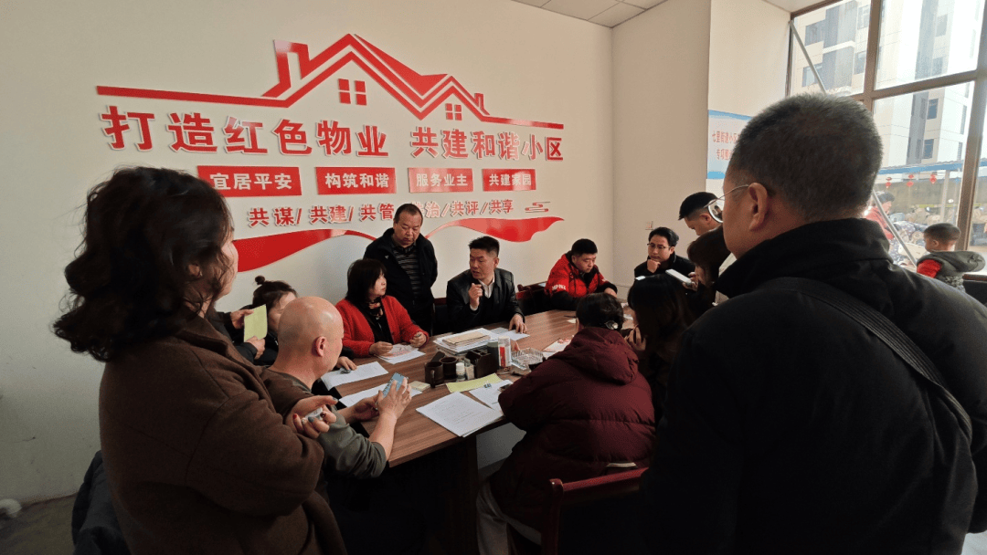 七里街道开展海韵晶城小区契税及大修基金第十一轮退费工作